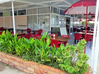 Local Comercial a Can Nicolau - Les Sorres - Valparaiso. Venta de barrestaurante en primera línea de playa  cunit tarrago