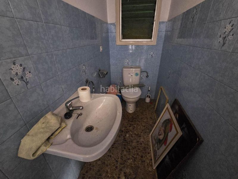 Foto c755eed6-7b74-4ba4-9a42-75f09d133a2e. Alquiler local comercial edificio de tres plantas en alquiler en barberá del vallés en Barberà del Vallès