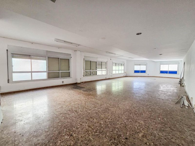 Foto 91501e47-ab67-414e-be79-ce93e413fe0b. Alquiler local comercial primera planta de edificio de oficinas en alquiler en barberá del vallés en Barberà del Vallès