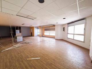 Miete Geschäftsraum in Centre-Eixample-Can Llobet. Segunda planta de edificio de oficinas en alquiler en barberá de