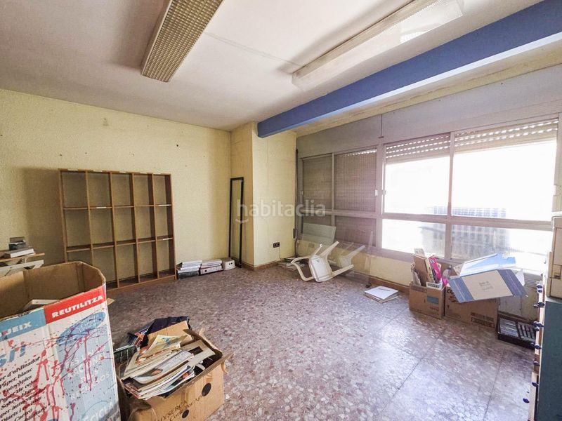 Foto 0a1c8d67-24ba-4b33-a536-902b470713f4. Alquiler local comercial tercera planta de edificio de oficinas en alquiler en el centro en Barberà del Vallès