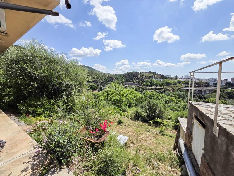 Foto 1d490556-a756-4714-a5ac-98758eb328c5. Casa amb calefacció aparcament a Can Vinyals Esparreguera