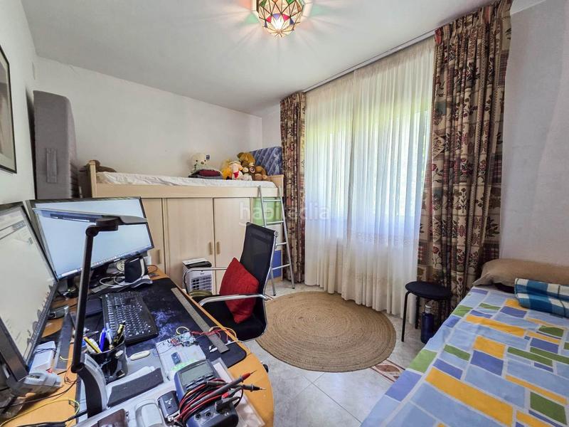 Foto dbd87ff4-477f-41de-bd75-ffcd5679e05c. Casa amb calefacció aparcament a Can Vinyals Esparreguera