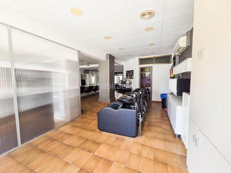 Foto 8811857c-b3d1-4624-99e3-fe3843ce841b. Lloguer local comercial a Martorell