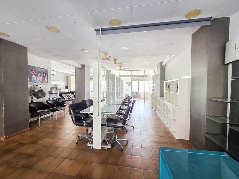Foto bab254f9-4f7d-4ce2-8050-c4abebb7662e. Lloguer local comercial a Martorell
