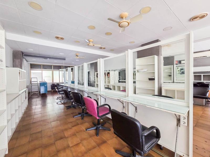 Foto c7116d84-e339-46f4-989c-c753c4dba570. Lloguer local comercial a Martorell