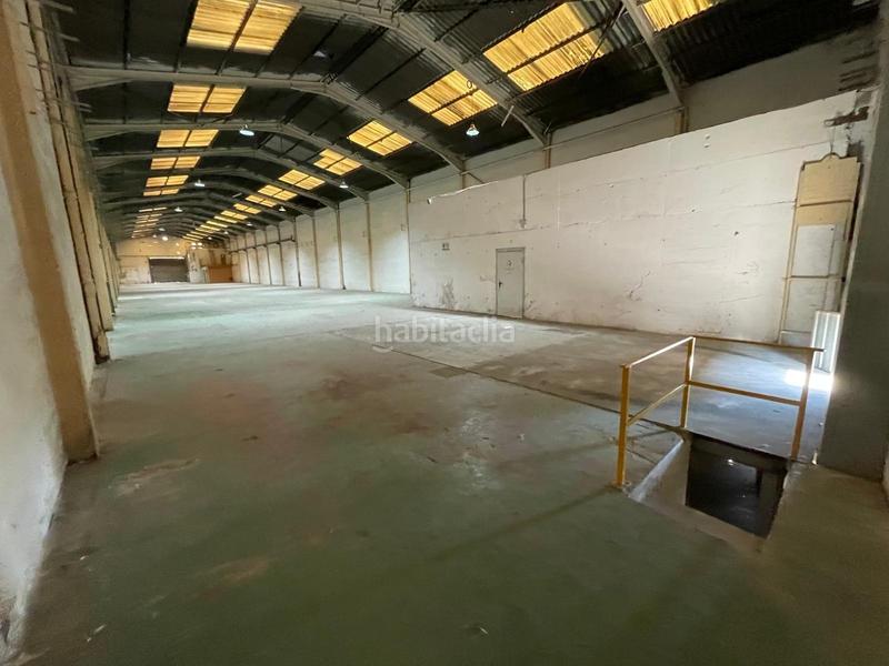 Foto 2c0db0fc-b4b2-4cf0-9354-0cbb74fed48c. Affitto capannone industriale in Can Vinyals Esparreguera