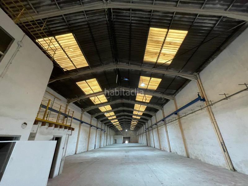 Foto 3d485f14-8d14-43c0-9d20-e9198b209c6a. Affitto capannone industriale in Can Vinyals Esparreguera