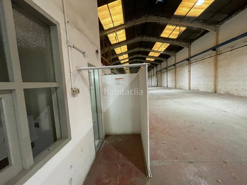 Foto eb024217-c3e8-4a1c-8b72-5d86e94eda43. Affitto capannone industriale in Can Vinyals Esparreguera