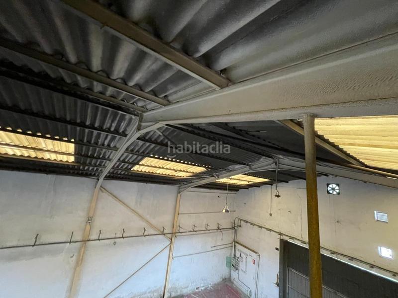 Foto 19253fb4-6688-459a-9287-80303c794ef0. Lloguer nau industrial a Can Vinyals Esparreguera