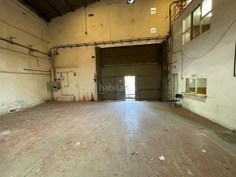 Foto 8ab2799b-ff06-44cb-ab09-8bb3fa830c98. Miete fabrikhalle in Can Vinyals Esparreguera