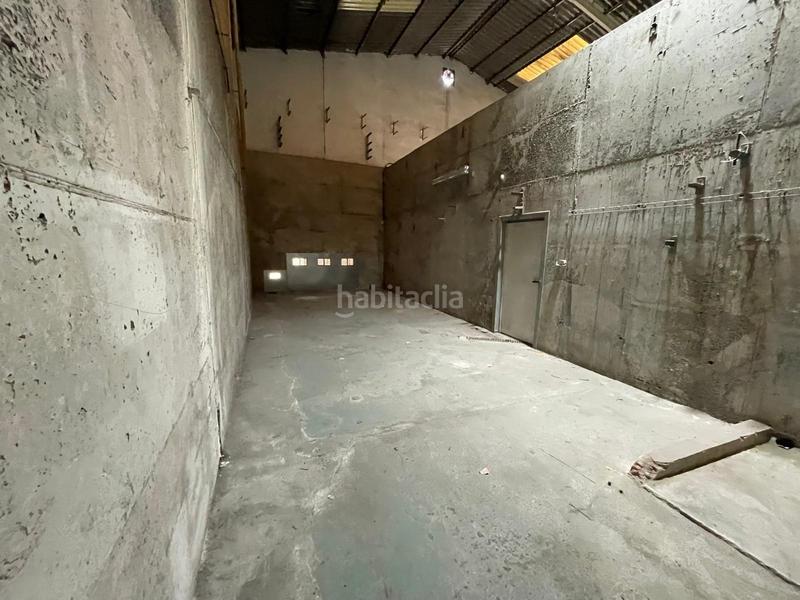 Foto ef0aad5e-1587-4366-856b-65a7bff368f9. Miete fabrikhalle in Can Vinyals Esparreguera