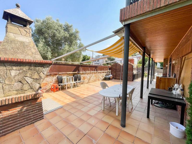 Foto 9135da54-e2da-4271-b63d-b98fd218a40c. Chalet con riscaldamento parcheggio piscina in Masquefa
