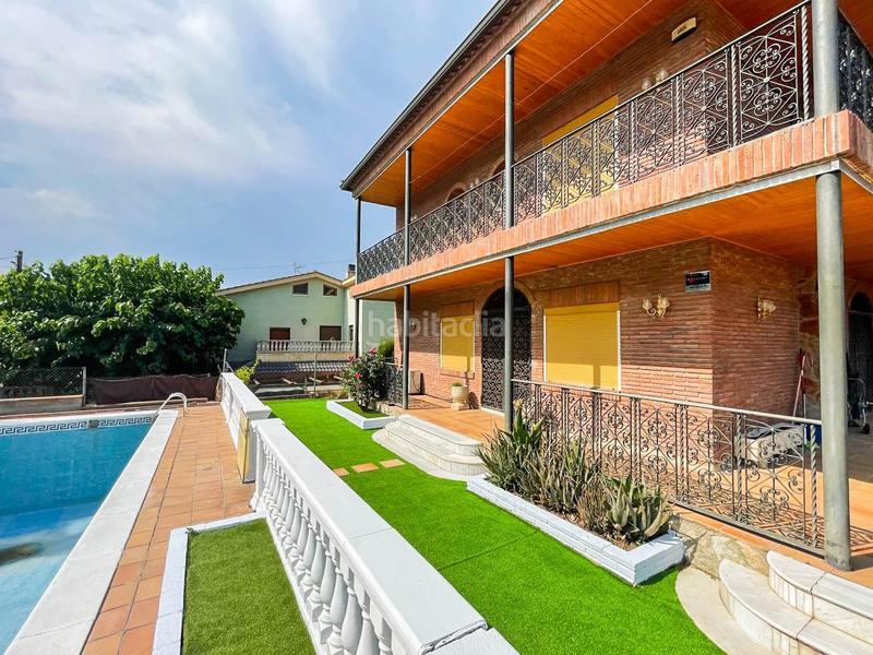 Foto ce99fd4a-7dd9-4649-bcce-e7d0273f1108. Chalet con riscaldamento parcheggio piscina in Masquefa