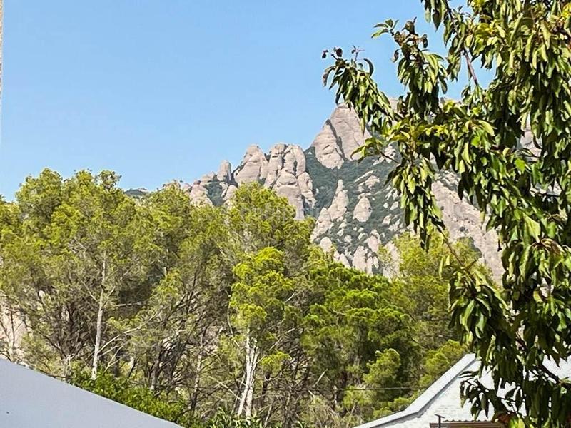Foto 09f8026d-4ca3-4396-a3ca-5b1cef7aa00c. Chalet preciosa casa a la venta en el bruc urb bruc residencial barcelona en Bruc (El)