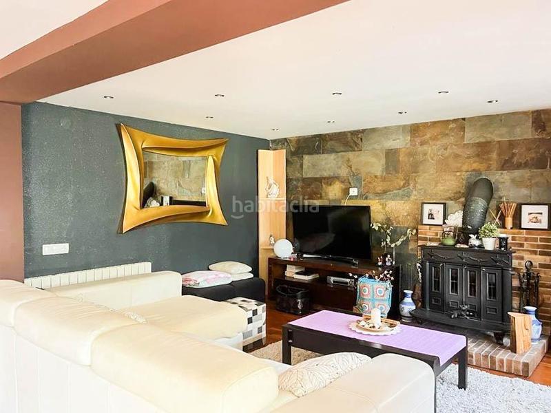 Foto a40dfaf6-461e-4f44-a7b2-e70ca8ea1577. Chalet preciosa casa a la venta en el bruc urb bruc residencial barcelona en Bruc (El)