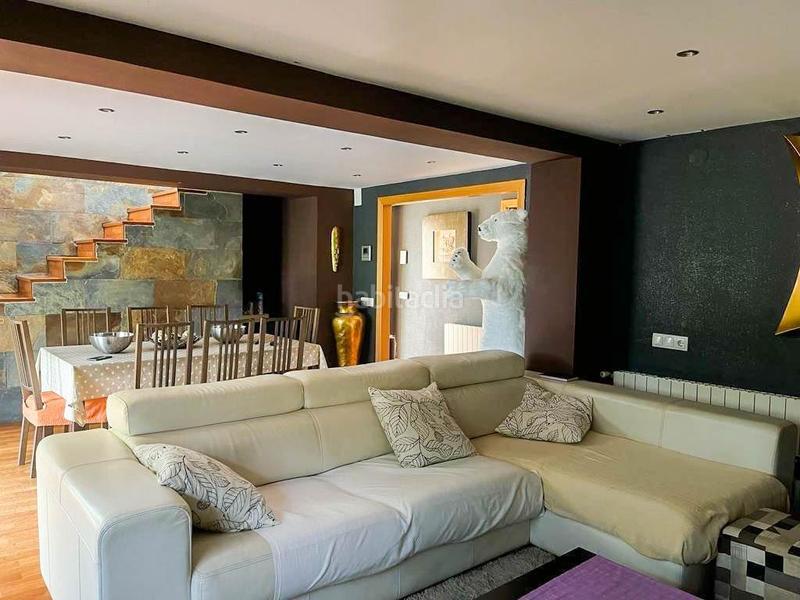 Foto f0eb1fc3-01d4-40f1-8873-949d68ffb04b. Chalet preciosa casa a la venta en el bruc urb bruc residencial barcelona en Bruc (El)