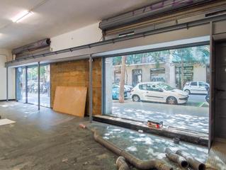 Local Comercial a Sant Antoni. Amplio local comercial en sant antoni, barcelona  oportunidad de