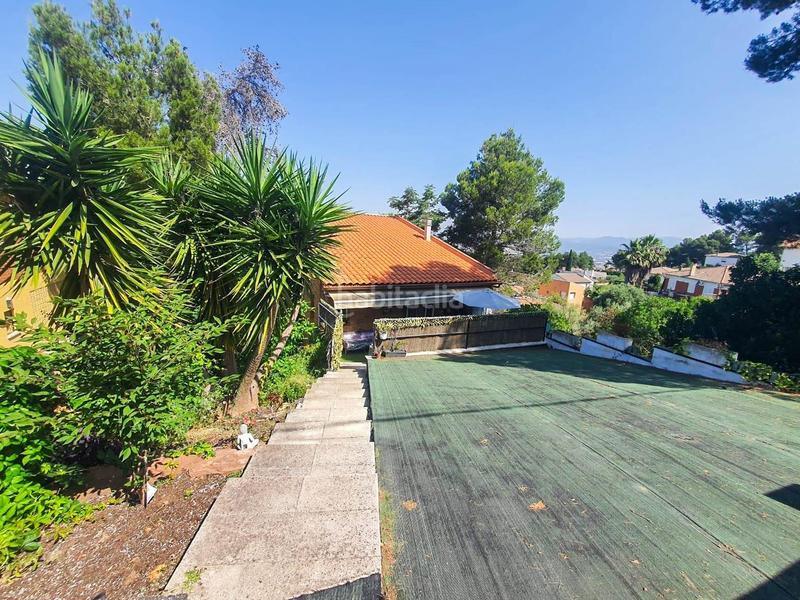 Foto 1e76d90d-bc29-4d70-8e69-02f35faa4c3a. Casa amb aparcament piscina a Castellví de Rosanes