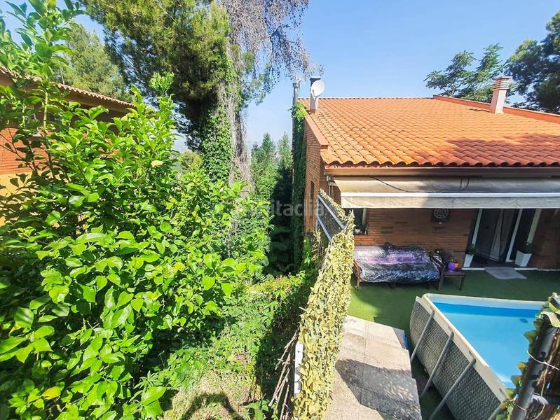 Foto 4c8b872d-18a4-4140-88fa-c5d162fc8a35. Casa amb aparcament piscina a Castellví de Rosanes