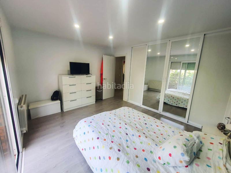 Foto 4ecd811e-d289-4ee3-81d0-07e4e38fedbf. Casa amb aparcament piscina a Castellví de Rosanes