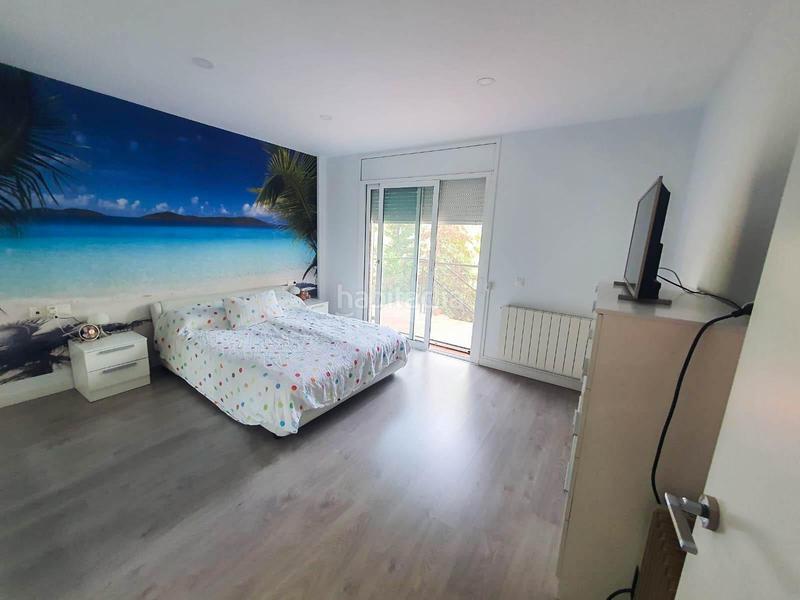 Foto 7bfd126e-de64-428e-981a-76987719b870. Casa amb aparcament piscina a Castellví de Rosanes