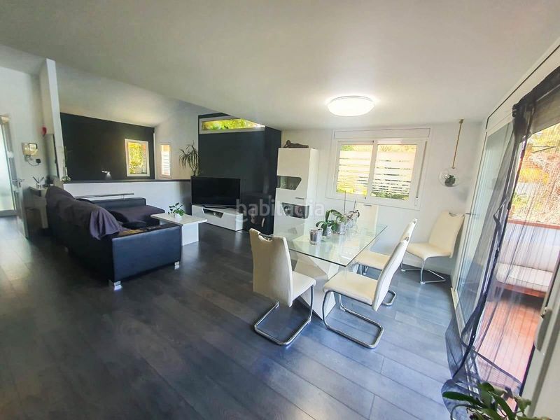 Foto de5a19ae-a4a8-46da-a08e-ce874aade623. Casa amb aparcament piscina a Castellví de Rosanes