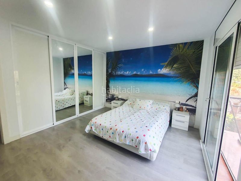 Foto f298e82d-e782-4dd8-ab69-47750f2d3629. Casa amb aparcament piscina a Castellví de Rosanes