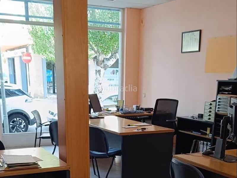 Foto d8e1af65-bbdf-494c-9e91-63d6e2eda54d. Alquiler local comercial oficina en alquiler el pla en Martorell