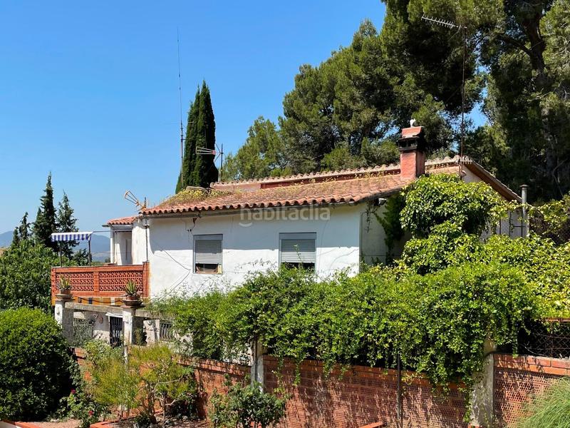 Foto 49b11bdf-1270-4549-a79e-416a852aa5ea. Chalet con parcheggio piscina in Centre Rubí