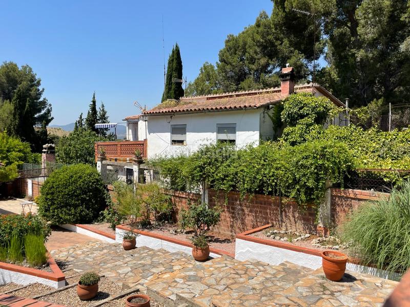 Foto 83a8f9df-885b-4ddd-890f-8c93361b9527. Chalet con parcheggio piscina in Centre Rubí