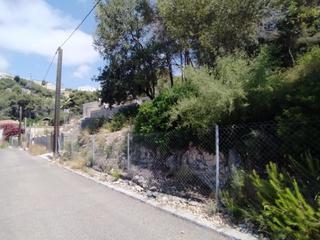 Residential Plot in Costa Cunit - Els Jardins - Els Rosers. Terreno urbano edificable en venta de 840 m en zona residencial