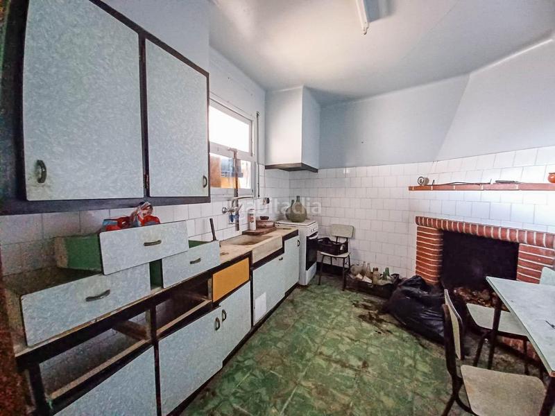 Foto b31ef427-b757-4e5b-b842-3253a50bdb1b. Masía casa de pueblo en venta a reformar en Calafell poble Calafell