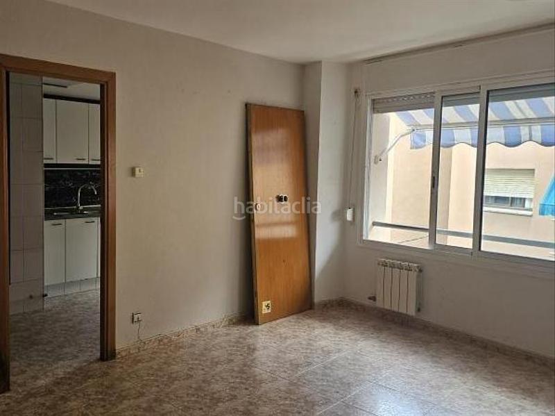 Foto 0af0f0c2-d8db-4d1b-86cf-efcb1be3b0fe. Piso  en venta en Rocafonda, martaró. posibilidad de financiación al 100 en Mataró