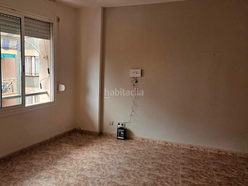 Foto 33ca391b-b46e-4d0f-9233-f74a023f3500. Piso  en venta en Rocafonda, martaró. posibilidad de financiación al 100 en Mataró