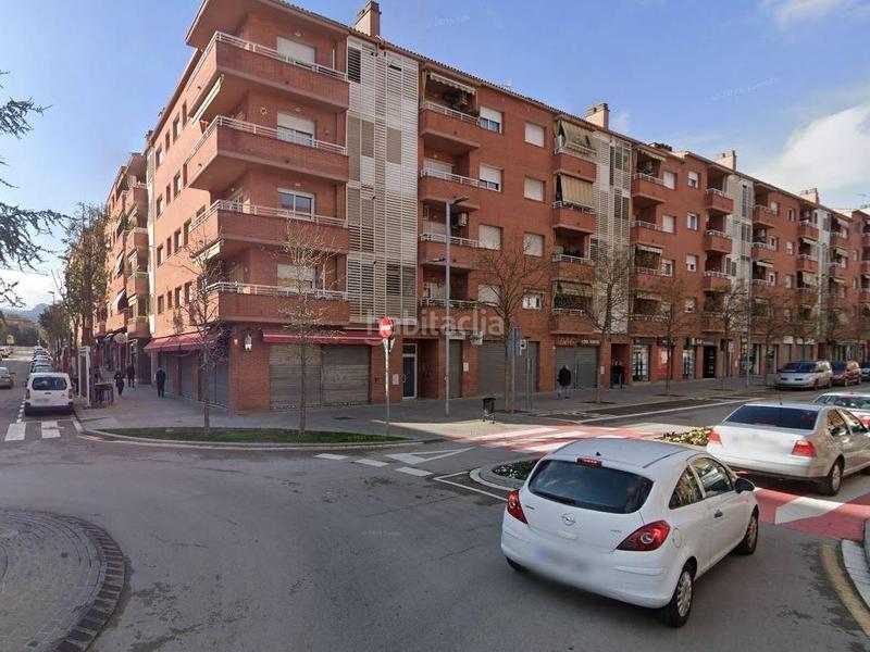 Foto 50c6e4c7-6762-4270-ad05-344896e57c99. Lloguer local comercial a Martorell