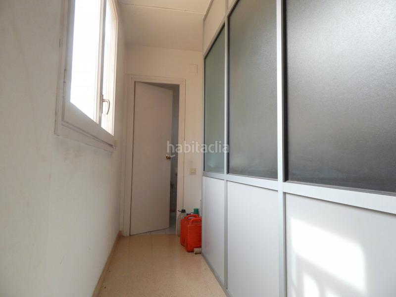 Foto 5b0cb7cc-9798-4f2e-b256-9cb9173292e4. Lloguer local comercial a Martorell