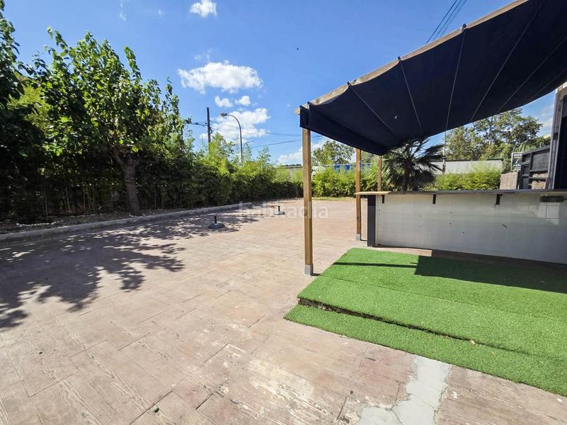 Foto 09d1100e-ca36-4610-9568-43f16902c16a. Edificio  comercial y residencial a la venta en Rubí