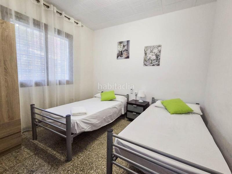 Foto 59d23e4f-4913-4ffe-80b5-014420741530. Edificio  comercial y residencial a la venta en Rubí