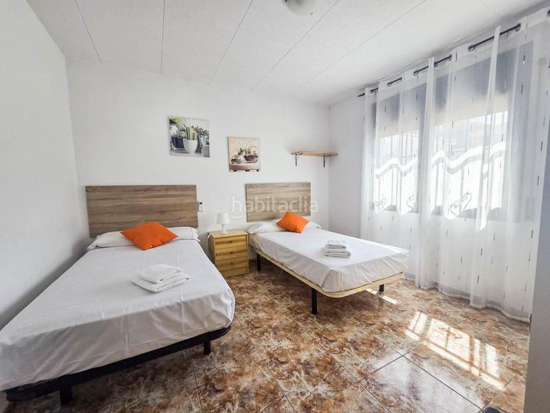 Foto be827dd0-c6c7-4cf0-8833-df01c9169ed5. Edificio  comercial y residencial a la venta en Rubí