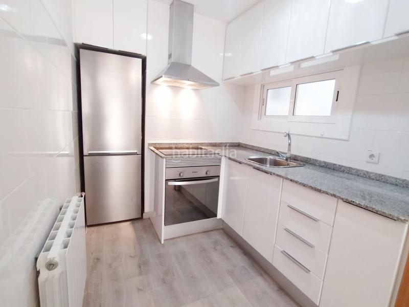 Foto 763045ff-6561-481b-9f1c-b2d1e052a6c7. Appartamento con riscaldamento in Nucli Antic Cunit