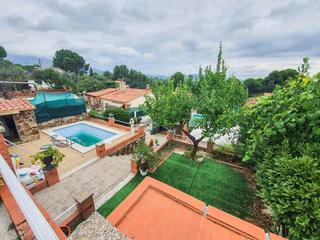 Maison à Mas d´en Gall. Casa independiente en venta con piscina y pozo propio en mas den