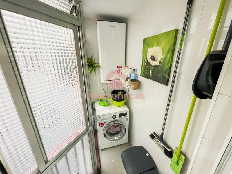 Foto 0d033105-29ae-4760-8f15-1600ae6fd320. Pis amb aparcament a La Verneda - La Pau Barcelona