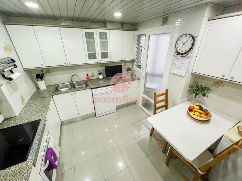 Foto 4b8c6cb6-960f-4399-b585-f90ad91edac2. Pis amb aparcament a La Verneda - La Pau Barcelona