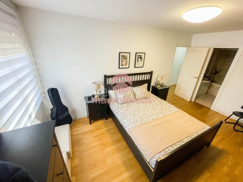 Foto 6e8f5198-ed83-4f63-8508-1282d1c62a0d. Pis amb aparcament a La Verneda - La Pau Barcelona