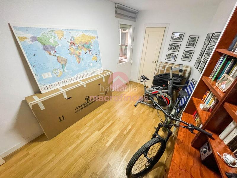 Foto 997d6e5d-ba38-4e06-aef2-541193d737c9. Pis amb aparcament a La Verneda - La Pau Barcelona