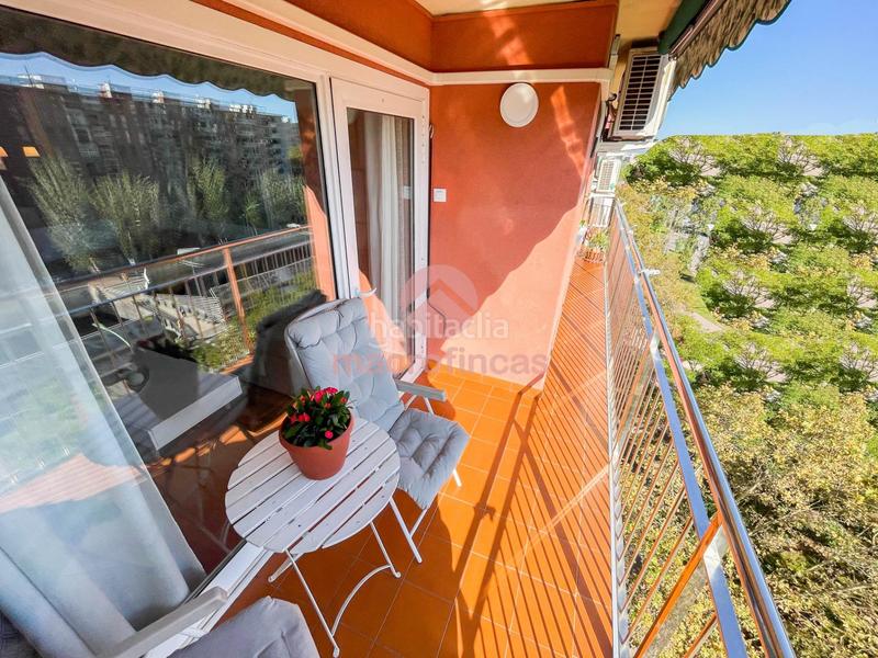 Foto b187b4a7-67b7-4bd6-8329-61ad1e9d074b. Pis amb aparcament a La Verneda - La Pau Barcelona