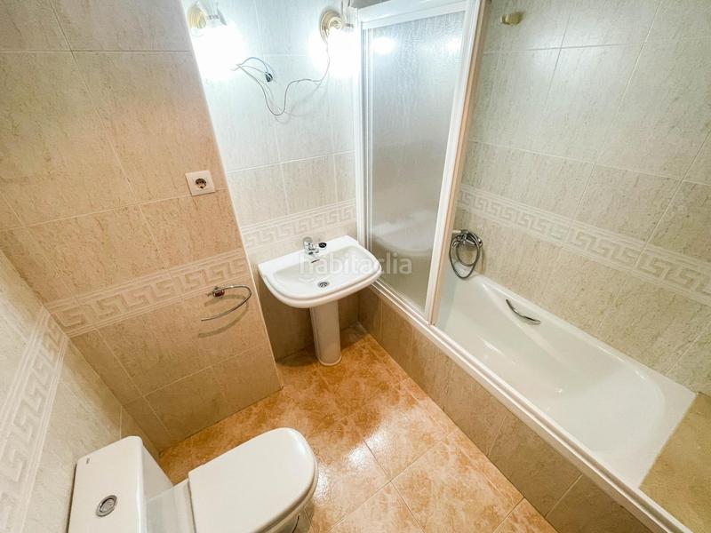 Foto 1269d2f4-44d4-470d-98e7-14da8b931ad9. Zweistöckige wohnung mit heizung parking in Olesa de Montserrat