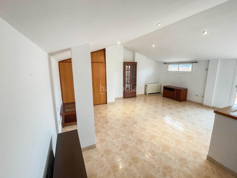 Foto 13d45e4b-c34a-41b2-89aa-657b9a2c3b69. Zweistöckige wohnung mit heizung parking in Olesa de Montserrat