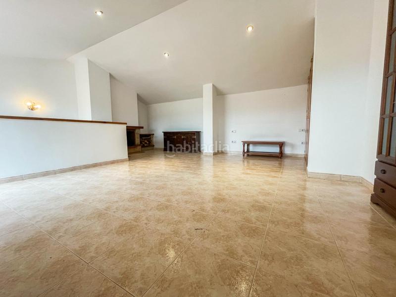 Foto 857da9d0-7f72-4ea0-8442-d3da51f35c66. Zweistöckige wohnung mit heizung parking in Olesa de Montserrat